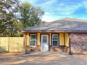 Building Photo - 7184 Alcove St