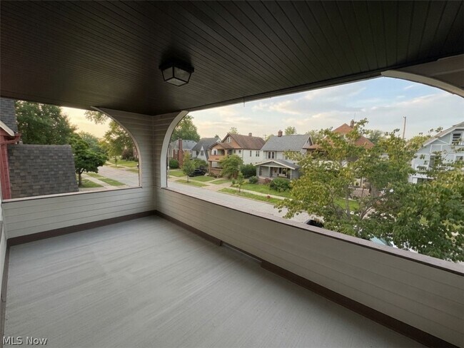Building Photo - 2287 Ogontz Ave