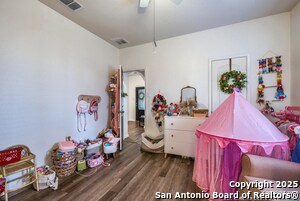 Building Photo - 6122 Underwood Way