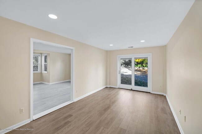 Building Photo - 800 Navesink River Rd