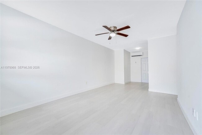 Building Photo - 15991 NE 18th Pl