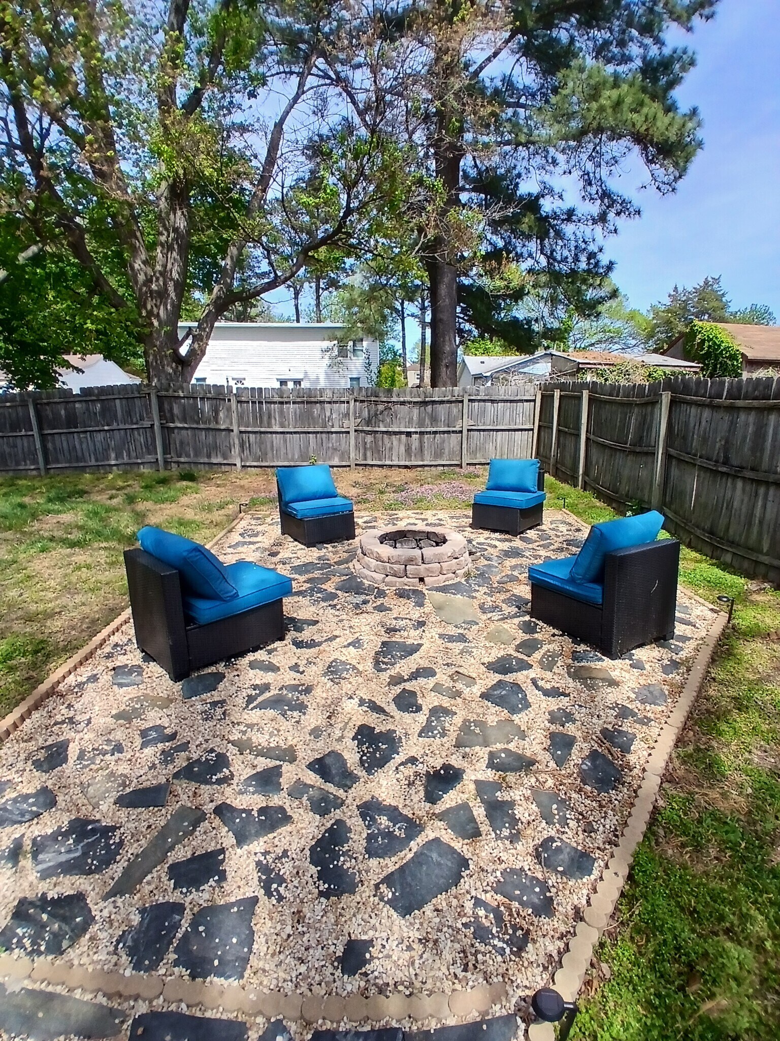 Building Photo - 6666 Hudson Ave