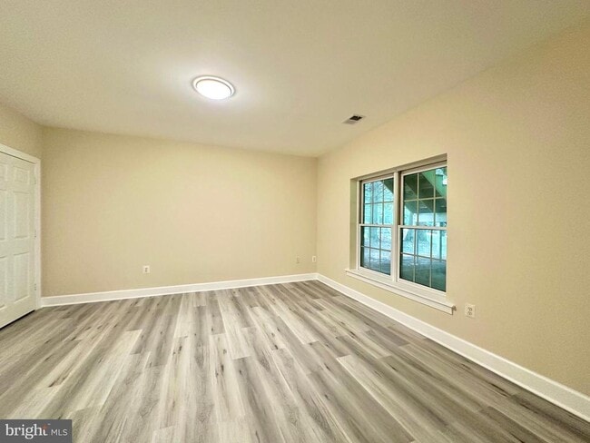Building Photo - 1460 Carrington Ridge Ln