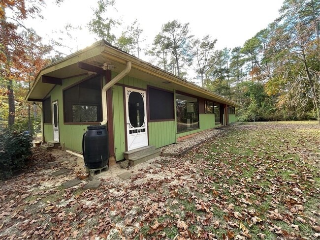 Building Photo - 2001 Galax Dr