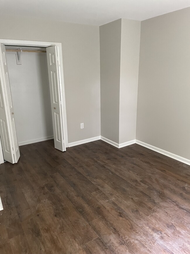 Bedroom 2 - 1417 Cherrycrest Dr