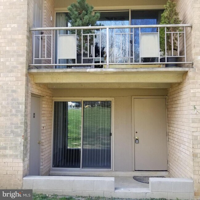 Building Photo - 5111 Crossfield Ct