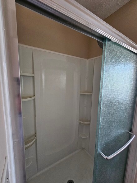 Building Photo - 1780 Crestridge Dr SE