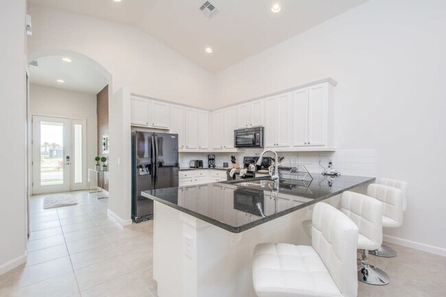 Building Photo - 4519 Monado Dr