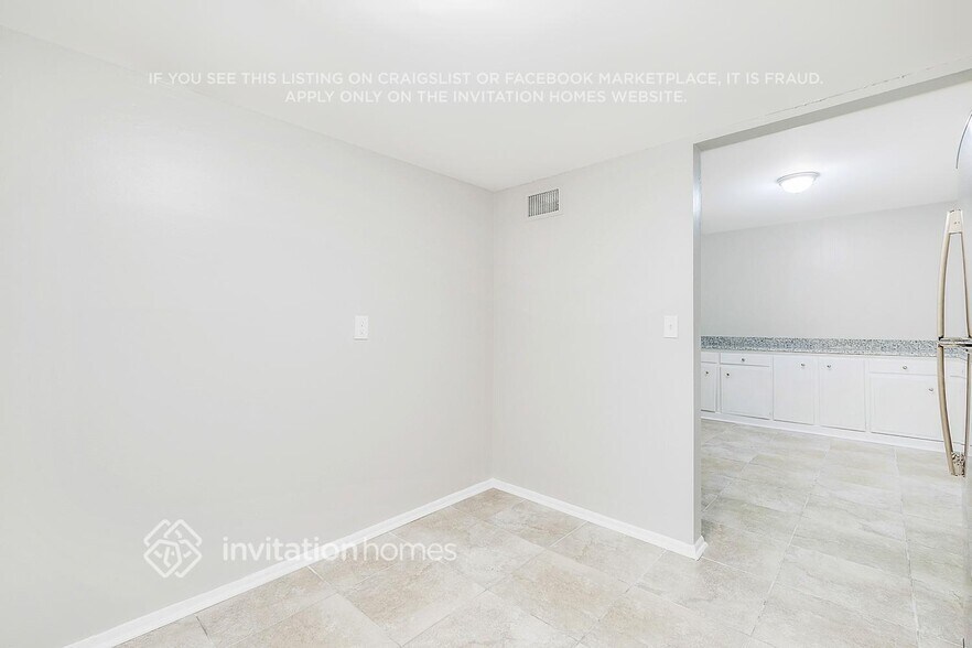 Building Photo - 2607 Hugh Edwards Dr