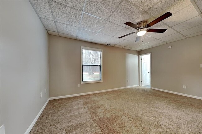 Building Photo - 2861 Hadrian Dr SW