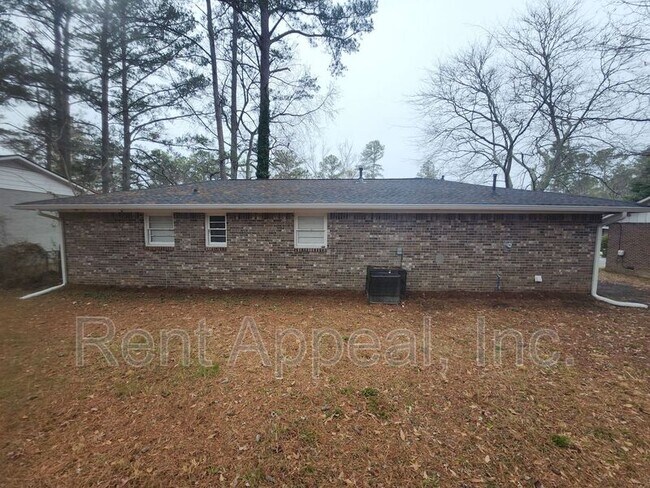 Building Photo - 2916 Carriage Ln