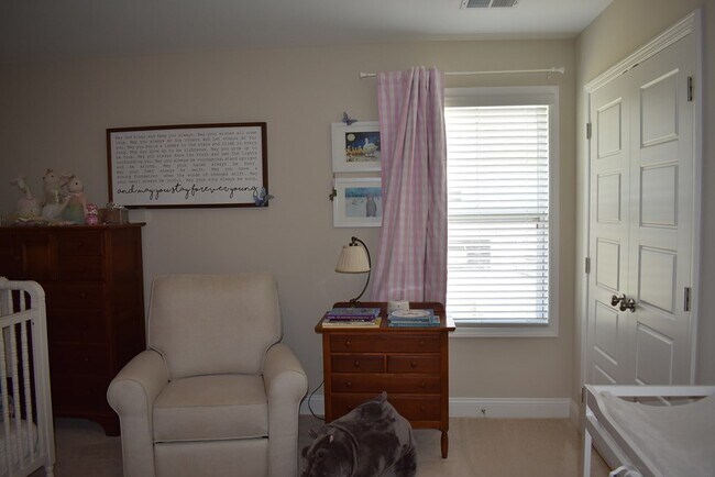Building Photo - 2070 Sans Souci Rd