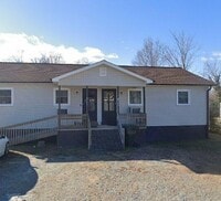 Building Photo - 504 Jarrett St