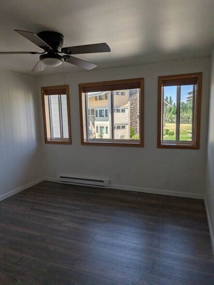 Building Photo - 301 Iberian Way