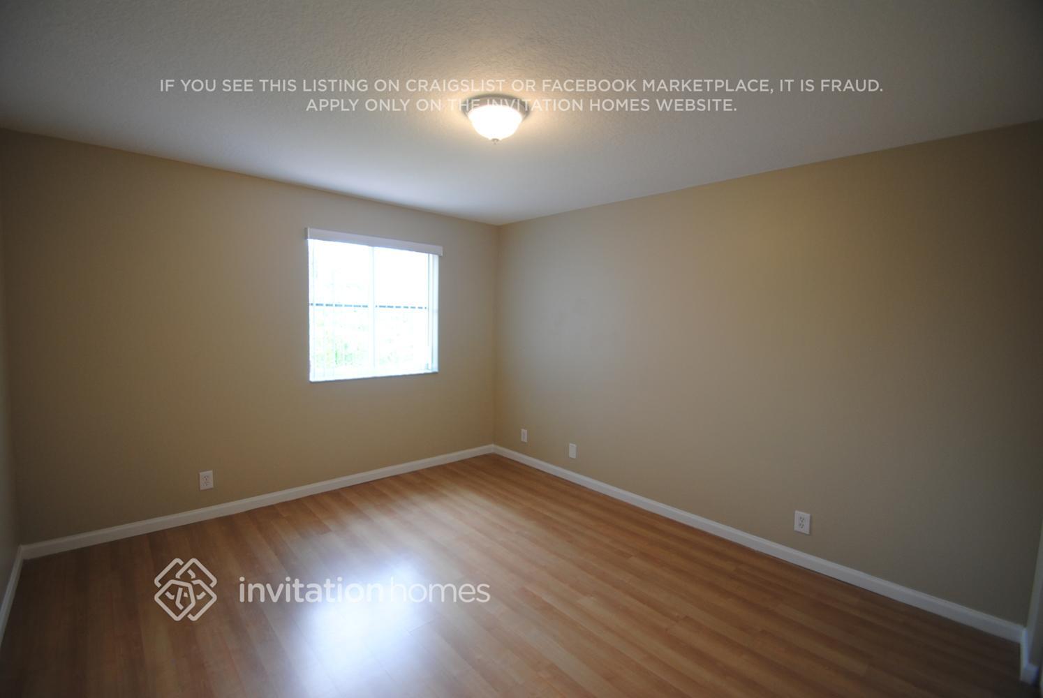 Building Photo - 3915 Hawks Ct