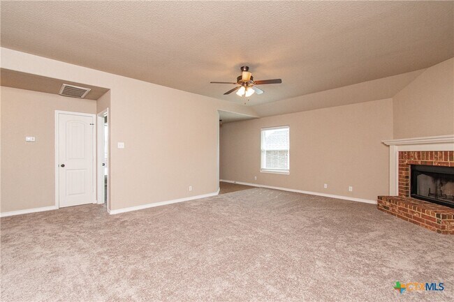 Building Photo - 2705 Uvero Alto Dr