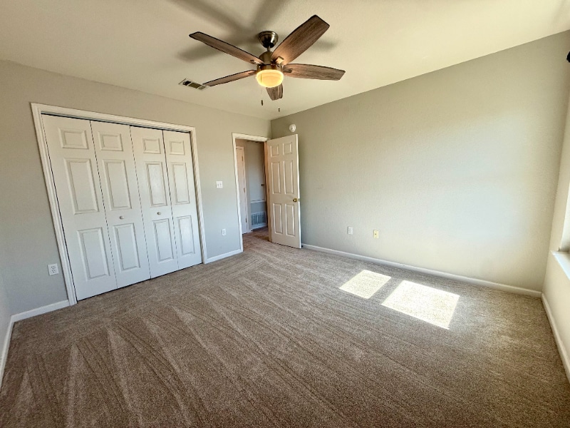 Building Photo - 1000 Airport Rd