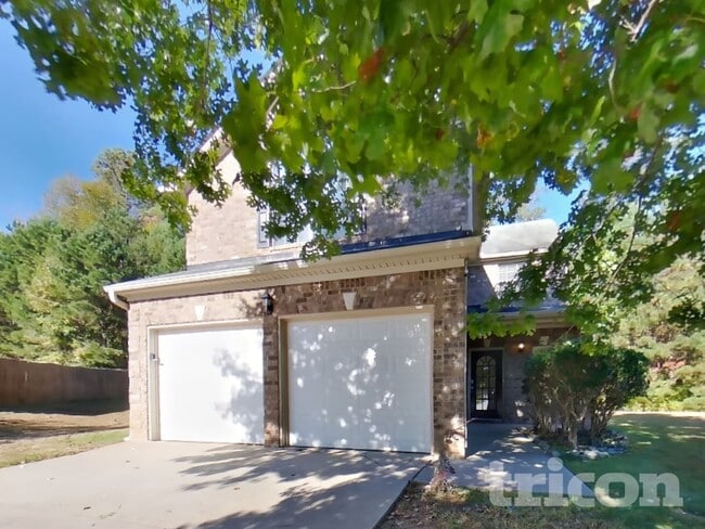 Building Photo - 7340 St Agnes Way