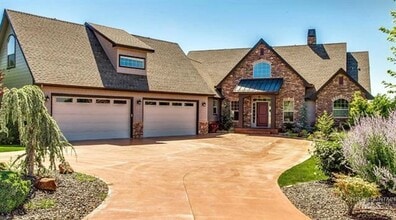 Building Photo - Exquisite home on acreage in Star