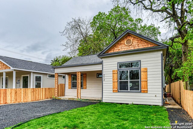 Building Photo - 212 Lowell St