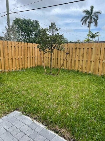 Building Photo - 28855 SW 162nd Ct