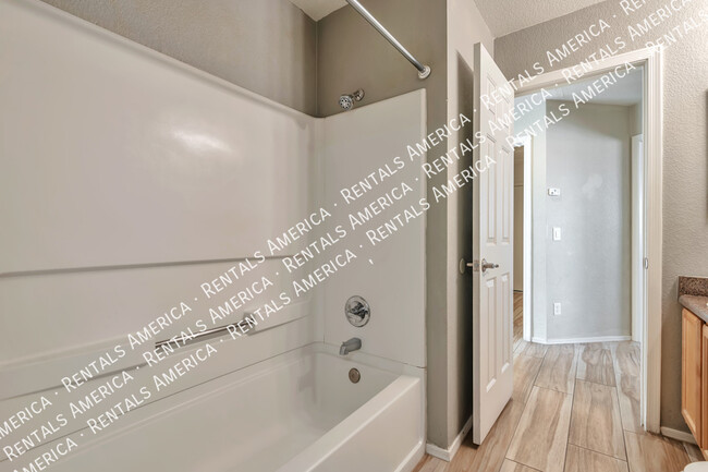 Building Photo - 3408 N Green Gulch Ct