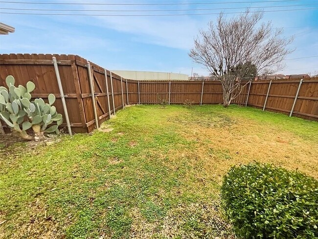Building Photo - 3806 Star Trek Ln