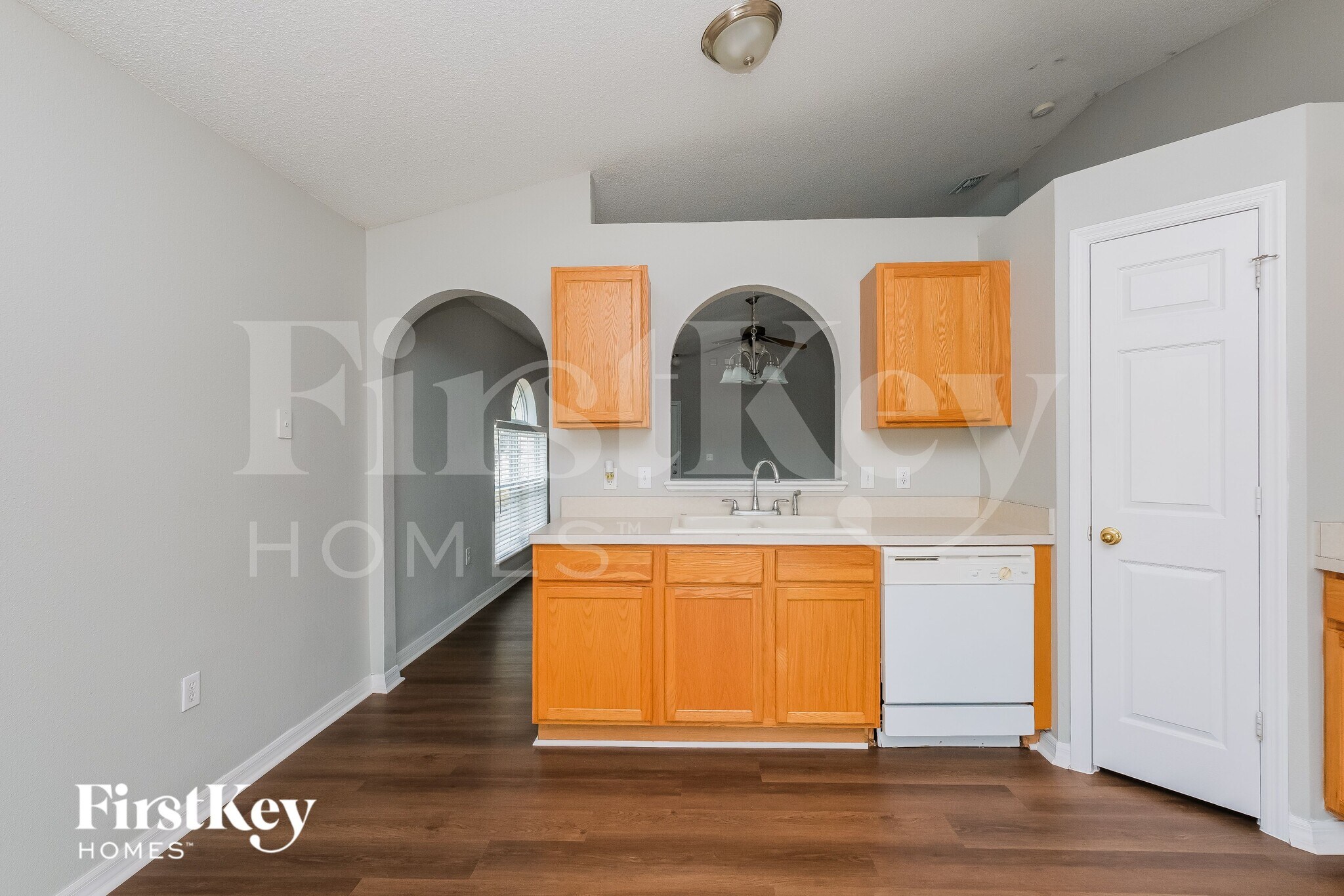 Building Photo - 11153 Summer Star Dr