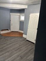 Building Photo - 721 Sumner St