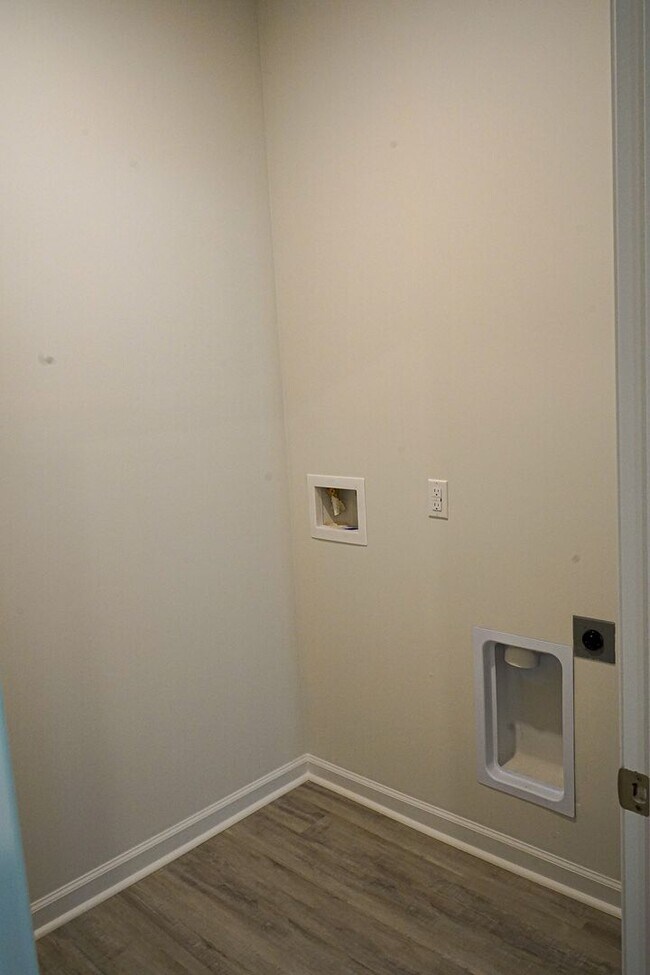 Building Photo - Available Soon!