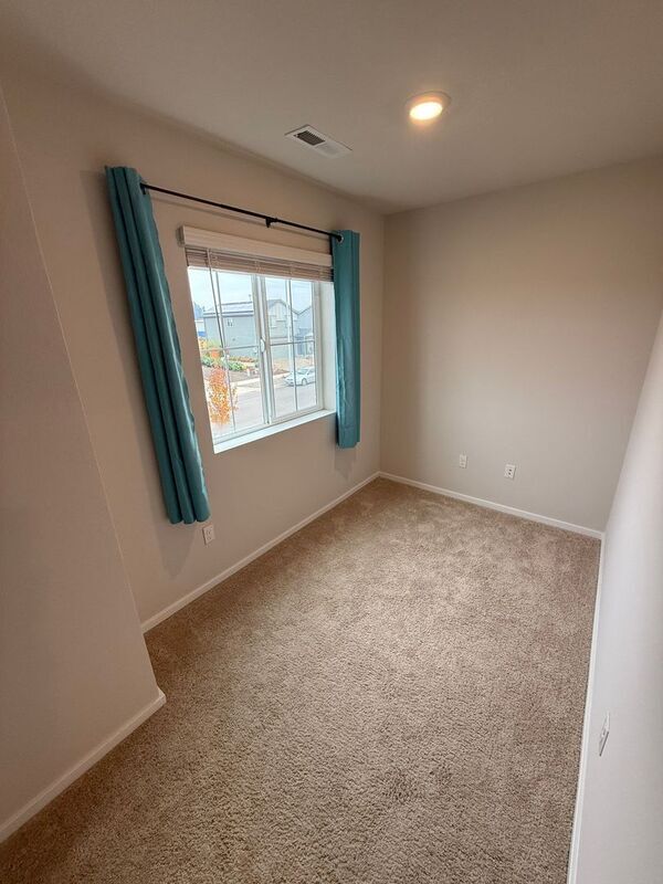 Building Photo - 4816 Apollo Ave