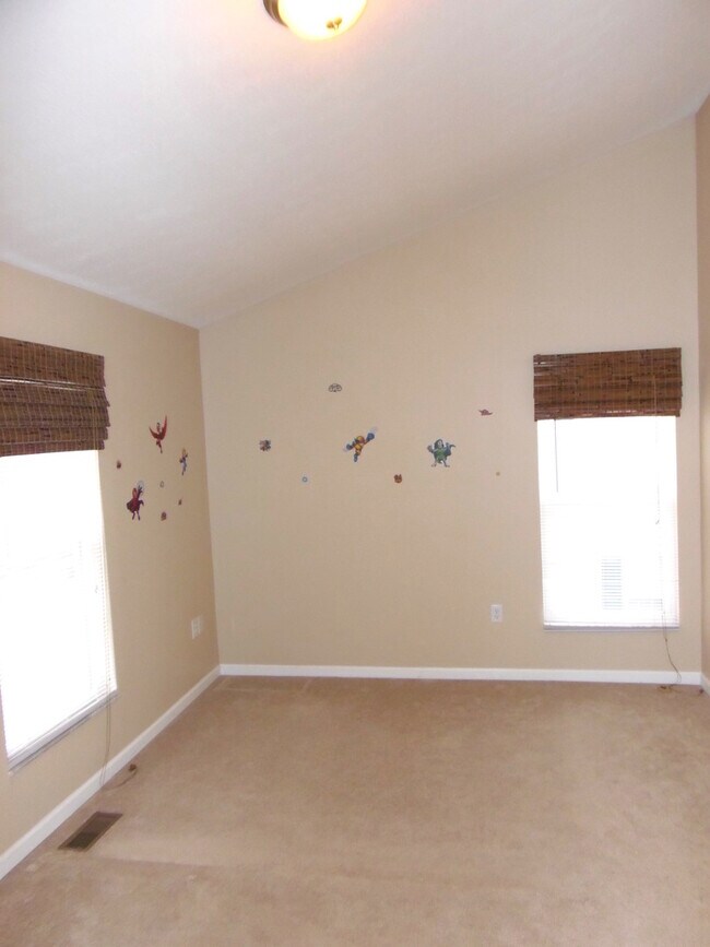Building Photo - Two Bedroom Dublin Condo Rental at Hayden ...