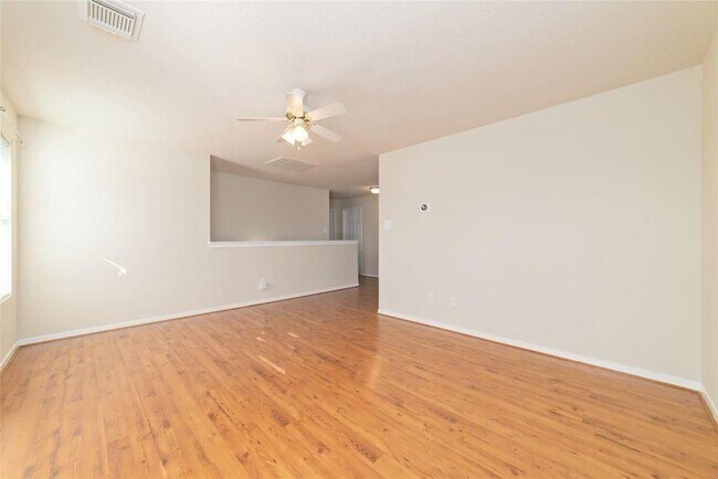 Building Photo - 18315 Grove Brook Ln