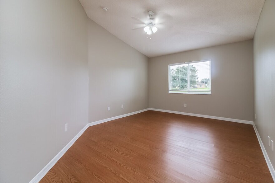 Building Photo - 13331 Prestwick Dr