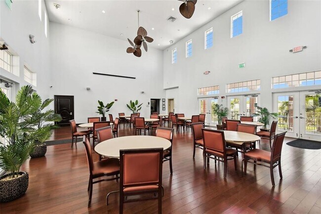 Building Photo - 213 Sea Horse Dr SE