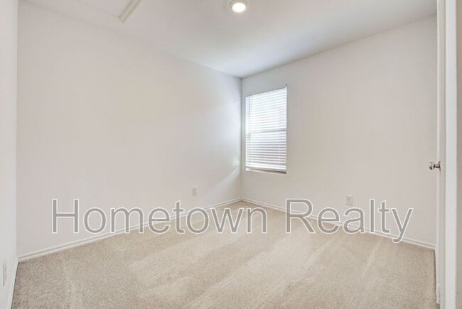 Building Photo - 3303 NW 149th St