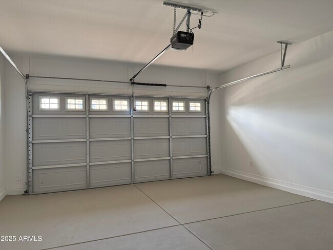 Building Photo - 7663 Nosean Rd