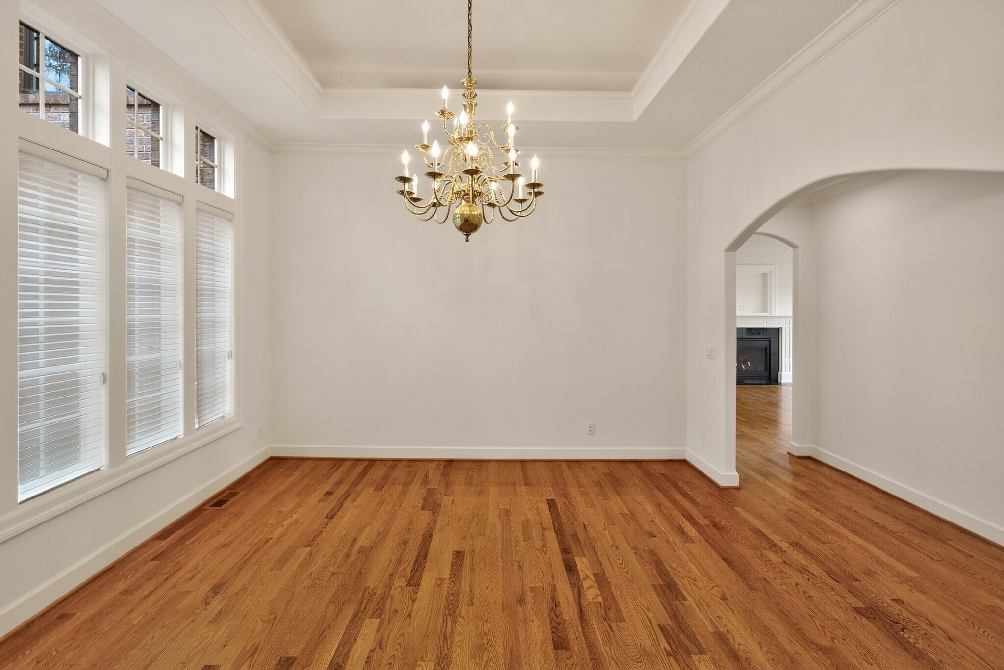 Building Photo - 1645 SE Oak Shore Ln