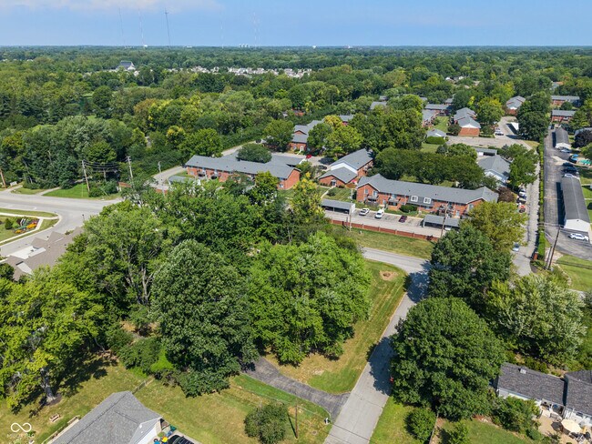 Building Photo - 6380 Hazelwood Ave