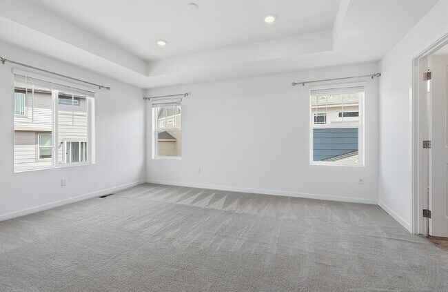 Building Photo - $2,670.96- 3 Bed, 2.5 Bath Home in Loveland with Central AC, and In Unit Laundry!