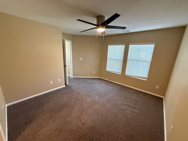 Building Photo - Modern 3-Bedroom Home with Stylish Upgrades