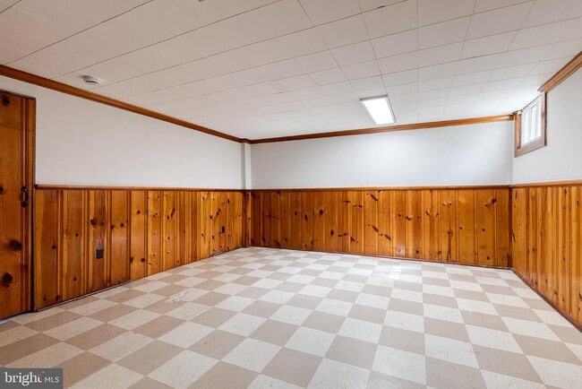 Building Photo - 130 Dumbarton Rd