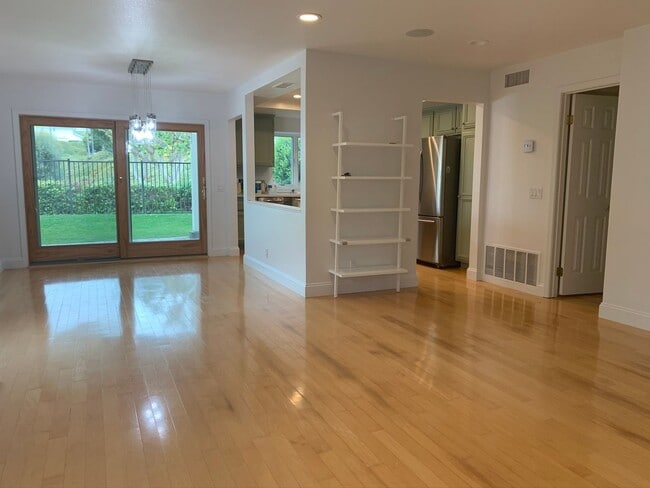 Building Photo - Laguna Niguel Detached Home with Ocean View!