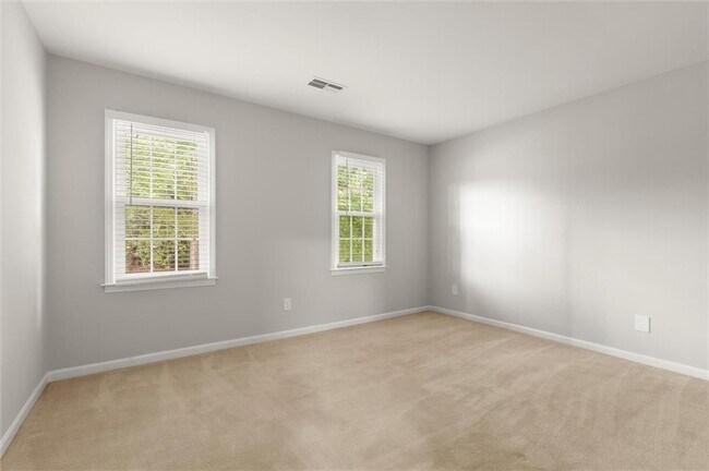 Building Photo - 3220 Casteel Rd
