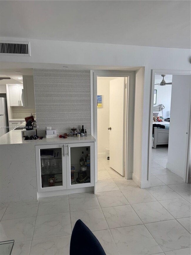Building Photo - 6969 Collins Ave