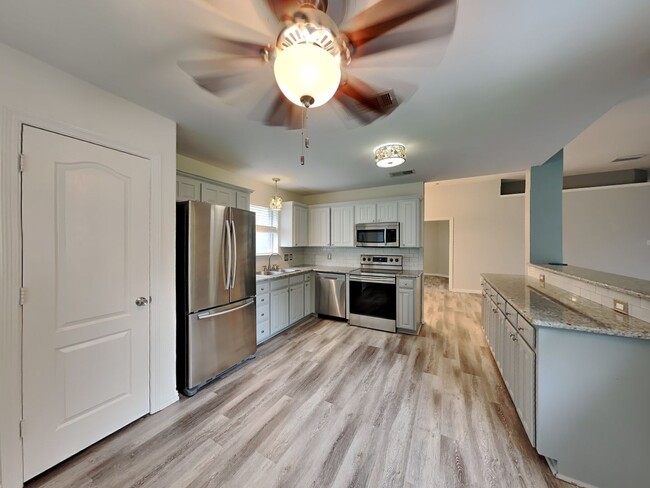 Building Photo - MOVE IN READY NOW IN KELLER ISD!