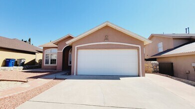 Building Photo - Beautiful 4 bedroom, 2 bath home in Northeast El Paso!