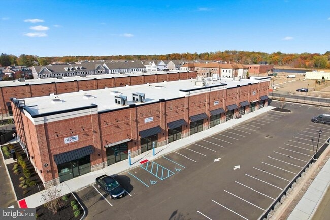 Building Photo - 4 Barton Ave