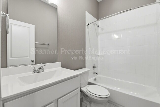 Building Photo - 808 Marisol Bay Dr