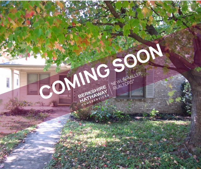 Primary Photo - Charming 3-Bed, 2-Bath Home Located Near Collett Park!